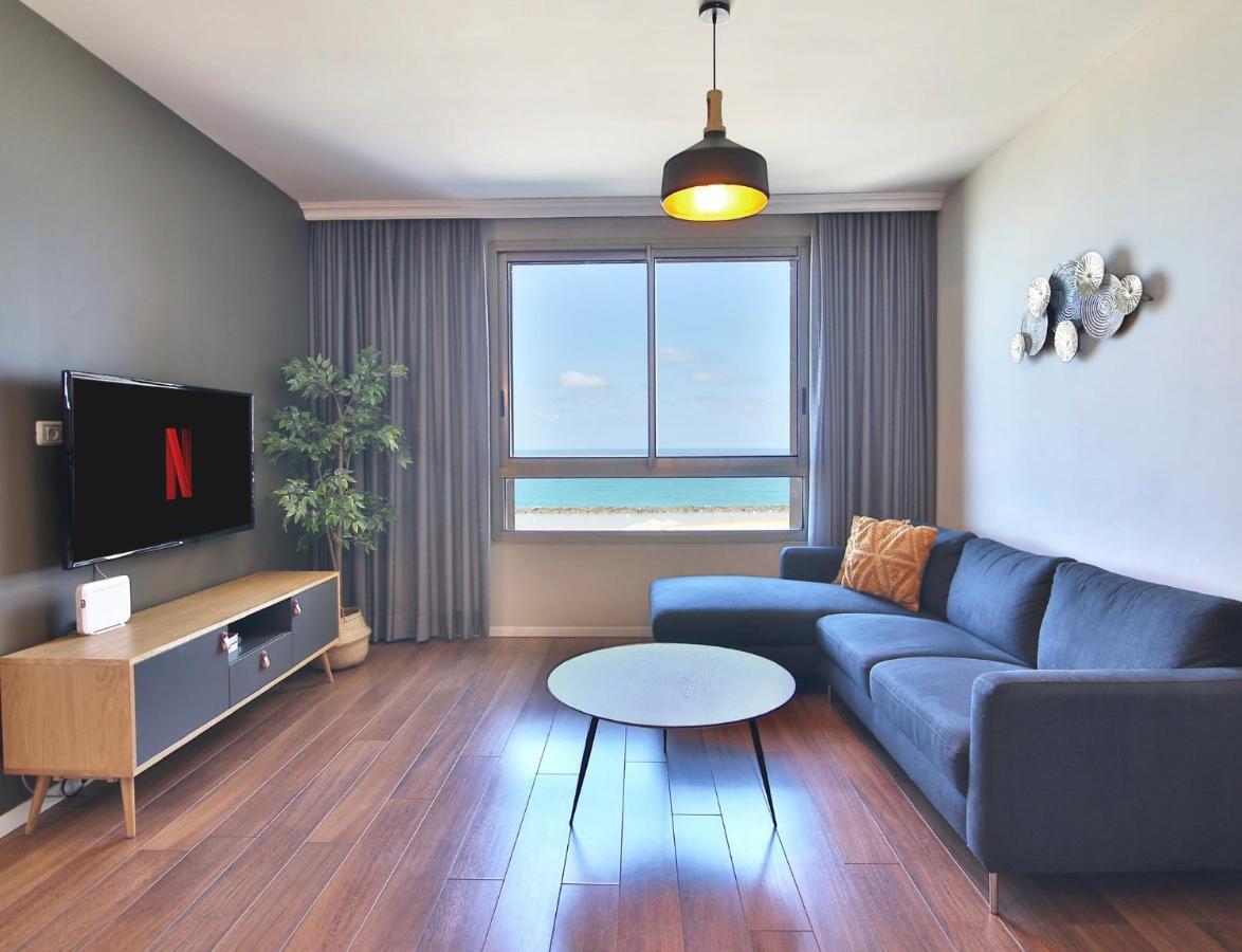 Luxury Suites By Notaly Ariel - Carmel Beach Хайфа Екстериор снимка