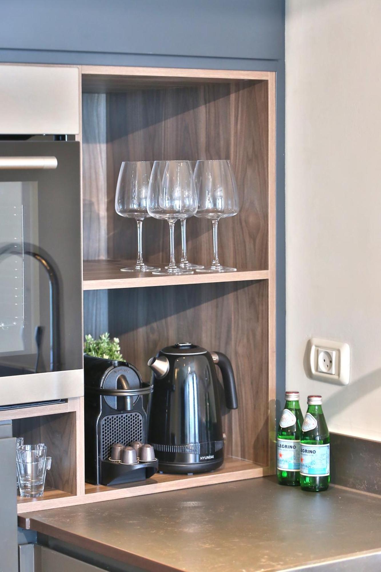 Luxury Suites By Notaly Ariel - Carmel Beach Хайфа Екстериор снимка